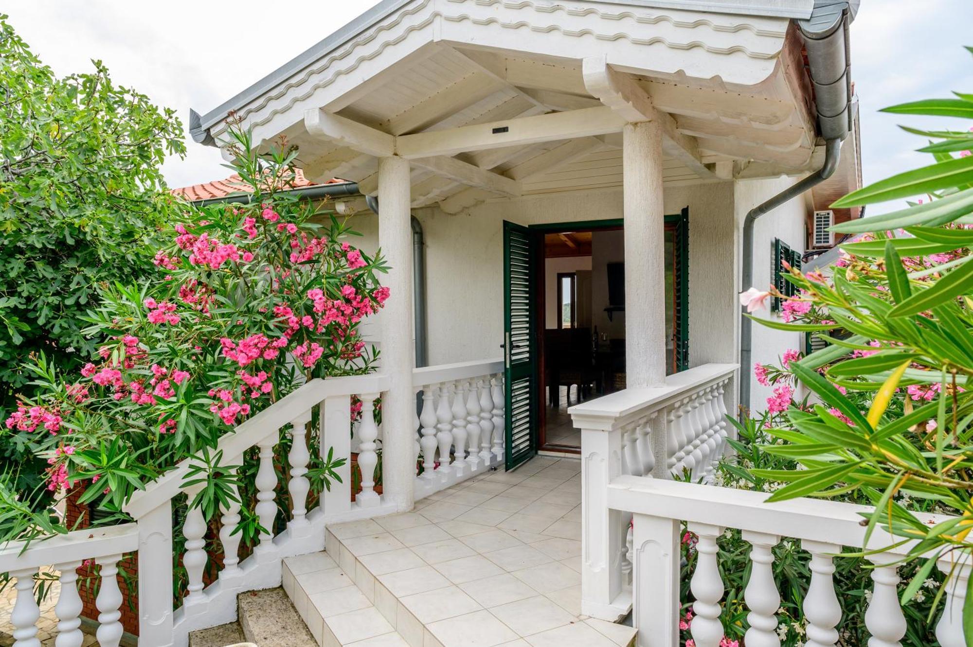 Villa I Karma Tisno Extérieur photo