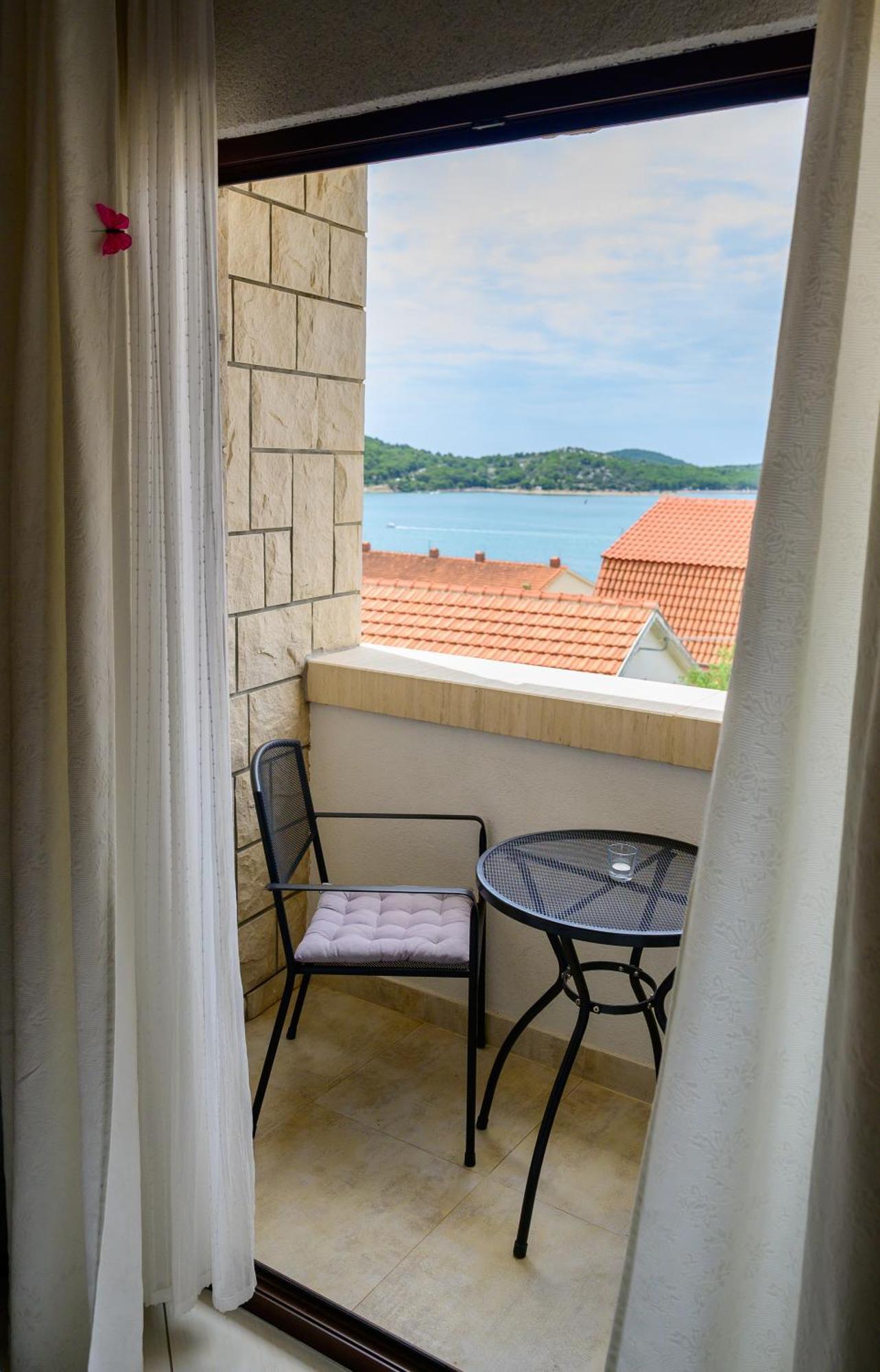 Villa I Karma Tisno Extérieur photo